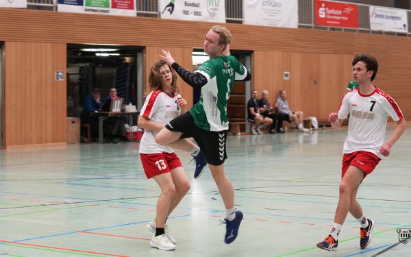 DSC03001-2-3